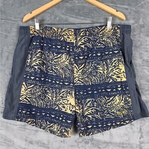 Ocean Pacific Swim Shorts Large Vintage Surf Beach Vacation Resort Floral Trunks
